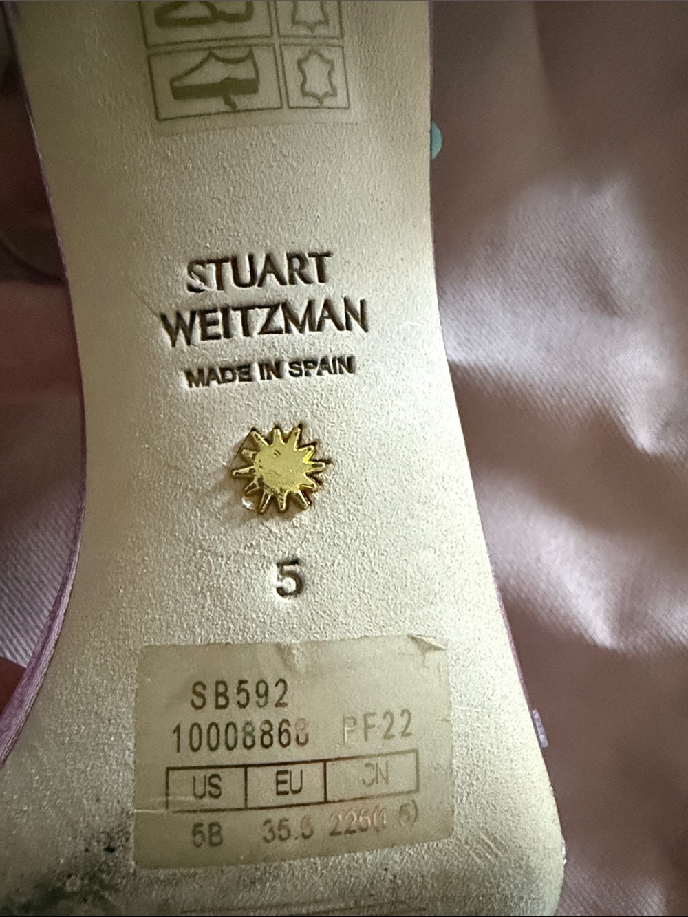 Stuart Weitzman pumps - Picture 4 of 8